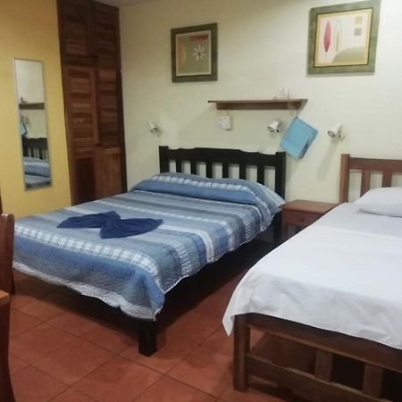 Hotel Isolina Beach Potrero  Bagian luar foto