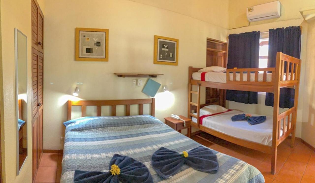 Hotel Isolina Beach Potrero  Bagian luar foto