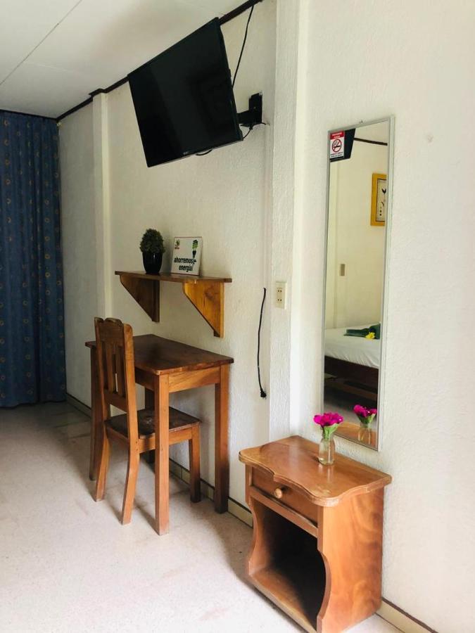 Hotel Isolina Beach Potrero  Bagian luar foto