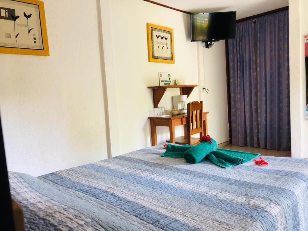 Hotel Isolina Beach Potrero  Bagian luar foto