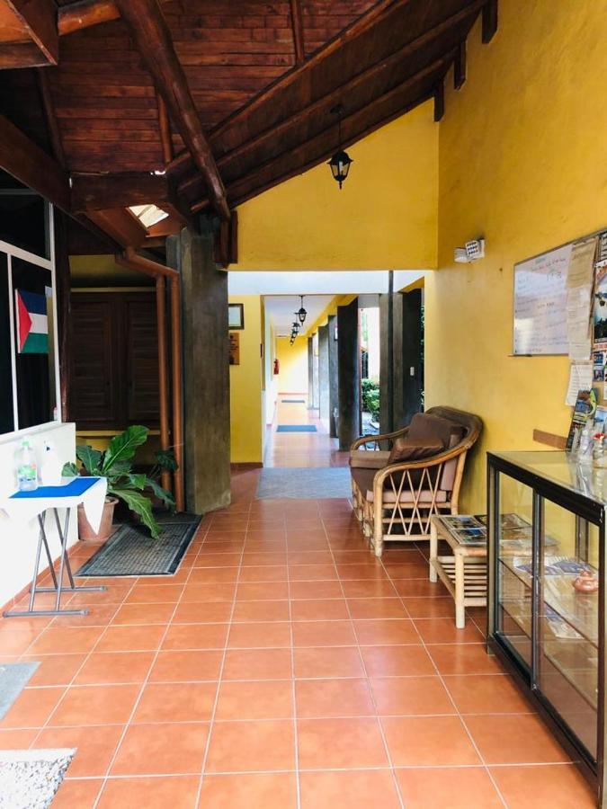 Hotel Isolina Beach Potrero  Bagian luar foto