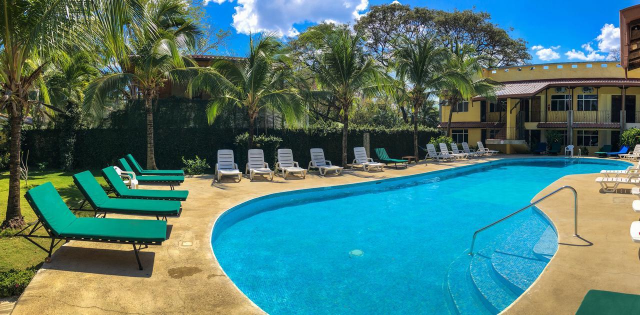 Hotel Isolina Beach Potrero  Bagian luar foto